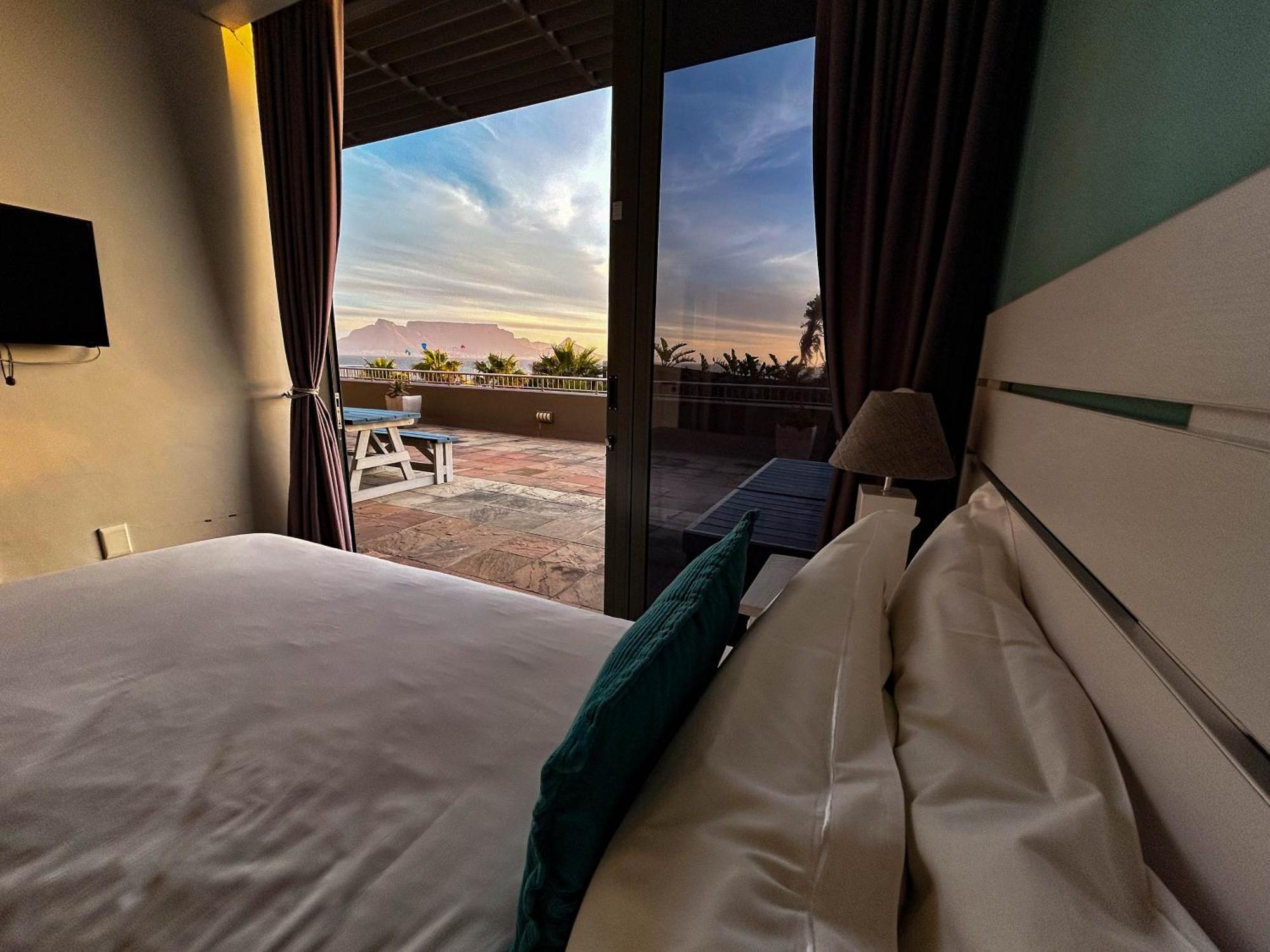 Heaven On Earth - Blouberg Beachfront Self-Catering Apartment Bloubergstrand Exterior photo