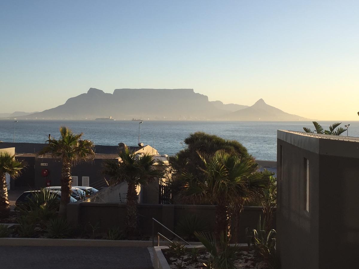 Heaven On Earth - Blouberg Beachfront Self-Catering Apartment Bloubergstrand Exterior photo