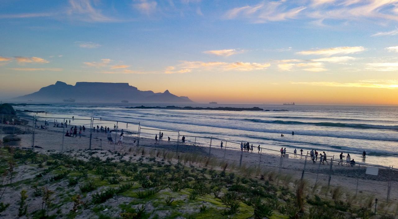 Heaven On Earth - Blouberg Beachfront Self-Catering Apartment Bloubergstrand Exterior photo